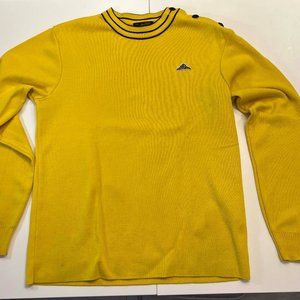 Le Mont Saint Michel - Authentic Knitted Yellow Sweater